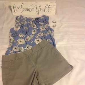 Ivanka Trump Tank  Small Anne Taylor Loft Shorts 2